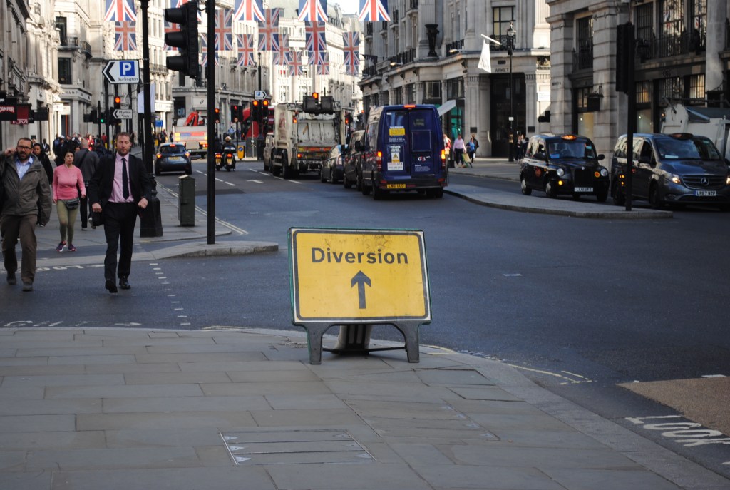 ¡La diversión espera en nuestro blog! 🤣